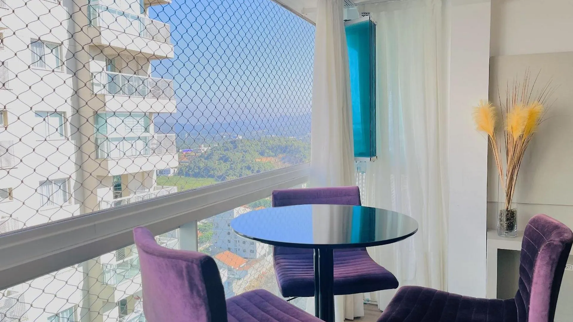 Apartamento Bali Beach Picarras - Condominio Resort Brasil