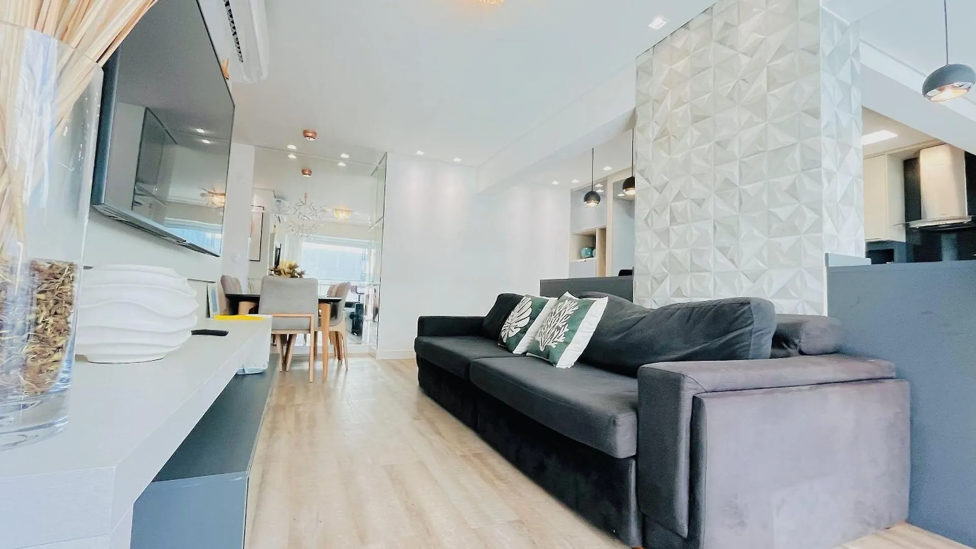 Apartamento Bali Beach Picarras - Condominio Resort Brasil