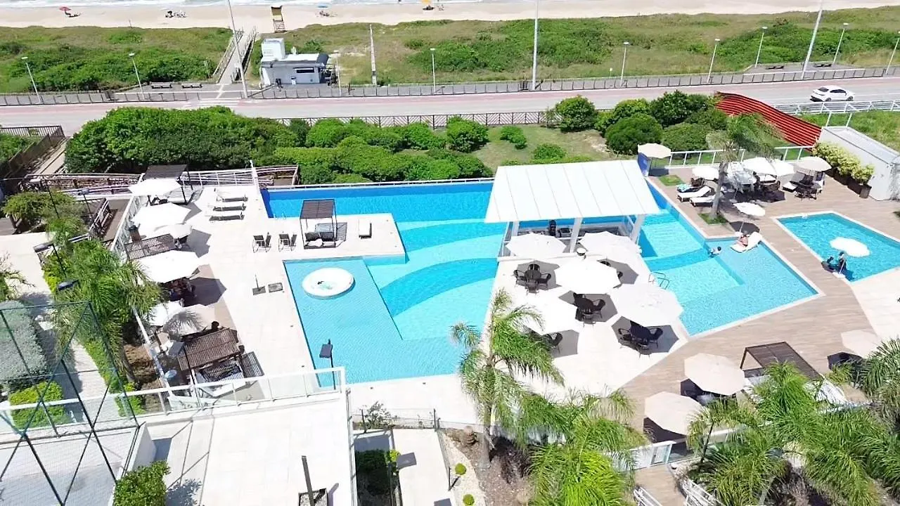 Bali Beach Picarras - Condominio Resort Apartment